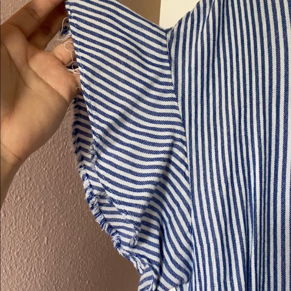 blouse - Picture 4 of 4